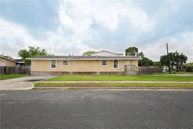 property at 1802 16th St