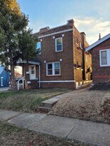 4710 Eichelberger St in St. Louis, MO - Building Photo