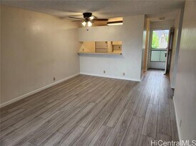 94-1461-1461 Waipio Uka St in Waipahu, HI - Building Photo