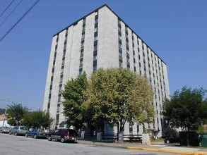 Beaver Falls Plaza in Beaver Falls, PA - Building Photo - Other