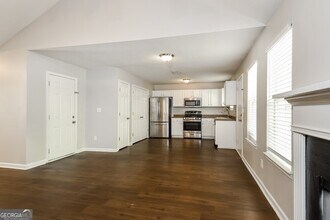 3209 Lower Creek Dr in Douglasville, GA - Building Photo - Building Photo