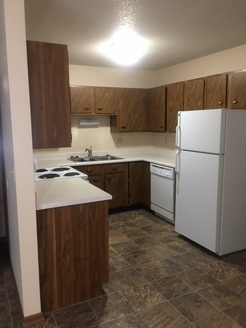 property at 550 12th St NE
