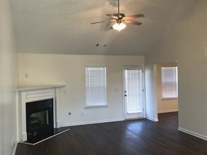 5111 Harvest Ct in Villa Rica, GA - Building Photo - Building Photo