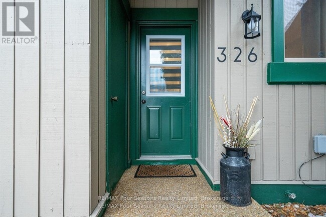 5 Dawson Dr in Collingwood, ON - Building Photo - Building Photo