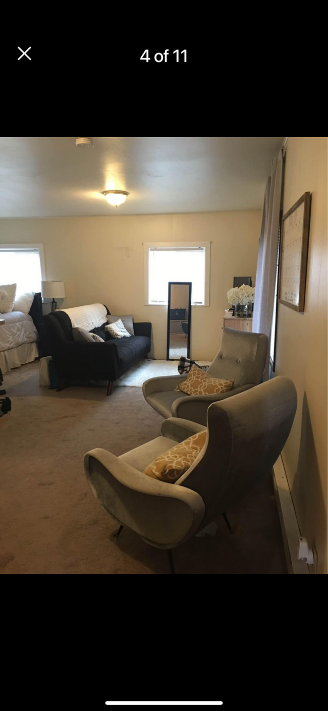6707 Old Highway 410 SW, Unit Studio in Olympia, WA - Building Photo - Building Photo