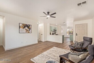 43949 Sagebrush Trail in Maricopa, AZ - Building Photo - Building Photo