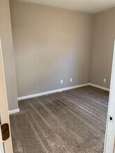 1320 S Grand Ave in Evansville, IN - Building Photo - Building Photo