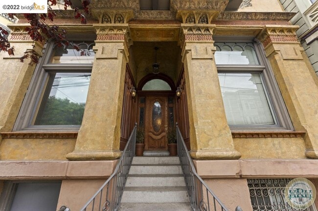 property at 871 Page St