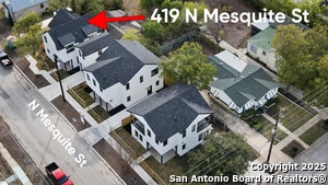 419 N Mesquite St in San Antonio, TX - Building Photo - Building Photo
