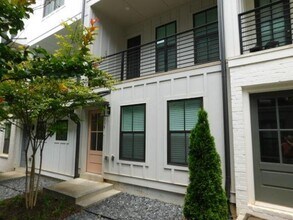 139 Pacer Pl in Atlanta, GA - Building Photo - Building Photo