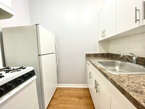 4241 N Kenmore Ave in Chicago, IL - Building Photo - Building Photo