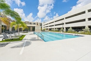 Resia North City in Fort Worth, TX - Building Photo