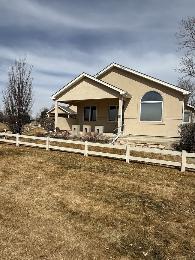 property at 800 Hawkstone Dr