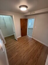 3330 N Drake Ave, Unit #B in Chicago, IL - Building Photo - Building Photo