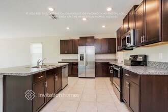 1465 Flower Dust Dr in Ruskin, FL - Building Photo - Building Photo