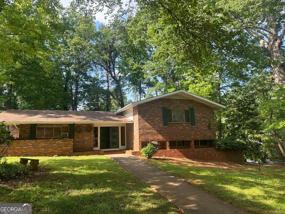 4516 Dorset Dr in Decatur, GA - Building Photo