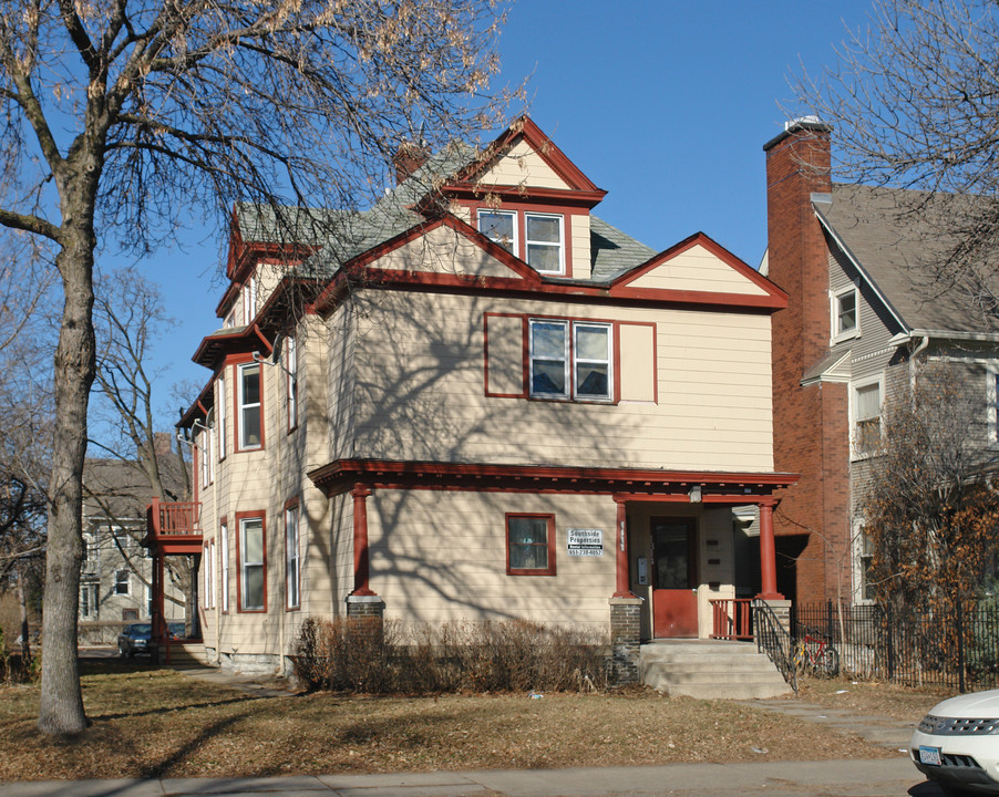 1814 11th Ave in Minneapolis, MN - Building Photo