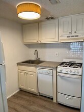 121 Oyster Bay Cir in Altamonte Springs, FL - Building Photo - Building Photo