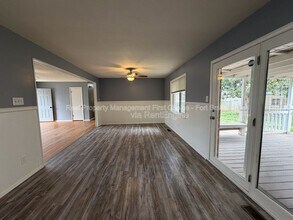 1901 S 72nd St in Fort Smith, AR - Foto de edificio - Building Photo