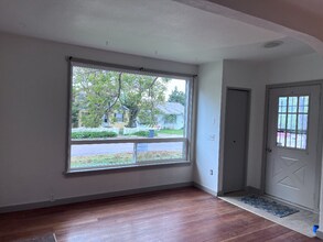 105 E 12th St in Loveland, CO - Building Photo - Building Photo