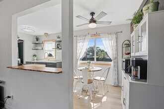 2120 Rena Pl in Rapid City, SD - Foto de edificio - Building Photo