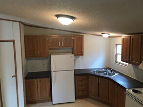 201 Rockingham Rd in Johnson City, TN - Building Photo - Building Photo