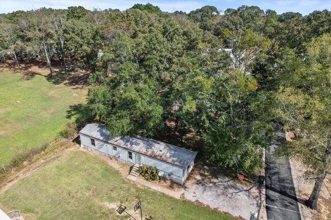 72 Cameron Cir in Muscle Shoals, AL - Building Photo - Building Photo