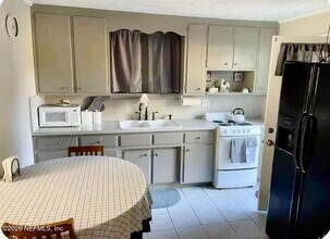 4808 Lawnview St in Jacksonville, FL - Building Photo - Building Photo