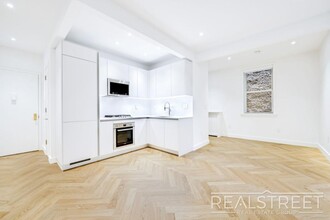 67 Clifton Place in Brooklyn, NY - Building Photo - Floor Plan