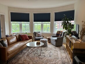 40 College St, Unit 408 in Burlington, VT - Building Photo - Building Photo