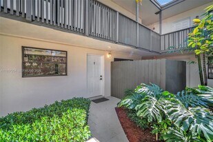 3265 Virginia St in Miami, FL - Building Photo