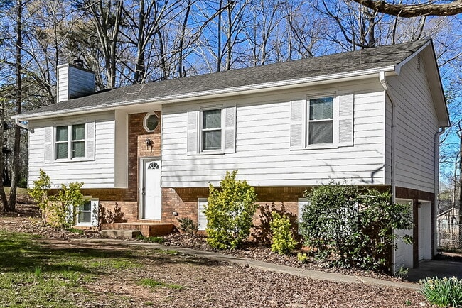 property at 308 Winchester Ct