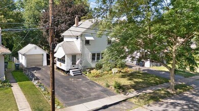 92 Veness Ave, Unit 101 in Rochester, NY - Building Photo - Building Photo