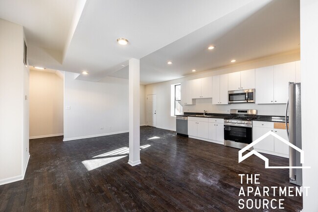 1257 N Greenview Ave, Unit CH in Chicago, IL - Foto de edificio - Building Photo