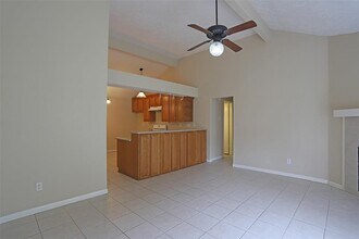 11011 Shadowfield Dr in Houston, TX - Building Photo - Building Photo