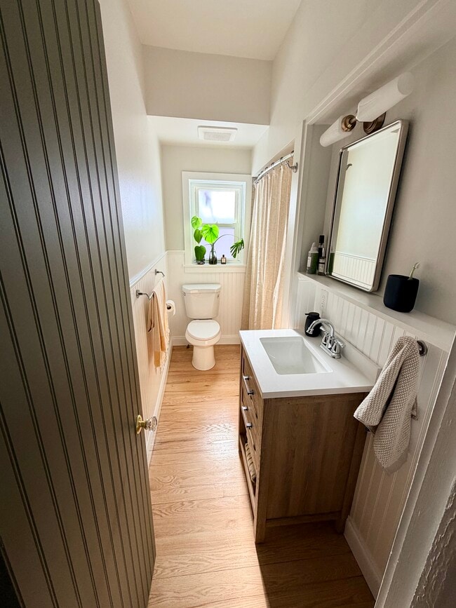 11 Spring St, Unit #3 in Oneonta, NY - Building Photo - Building Photo