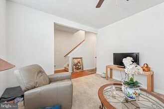 365 Star Tavern Ln in West Chester, PA - Building Photo - Building Photo