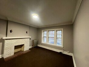 1801 Stanwood Rd, Unit 6 in East Cleveland, OH - Building Photo - Building Photo