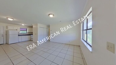 90 Twin Trees Dr in Defuniak Springs, FL - Foto de edificio - Building Photo