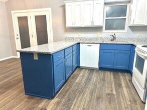 1406 Martin Ave in Salina, KS - Building Photo - Building Photo