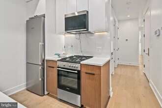 1316 8th St NW in Washington, DC - Building Photo - Building Photo