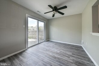 35 Nutmeg Pl in Newtown, PA - Building Photo - Building Photo