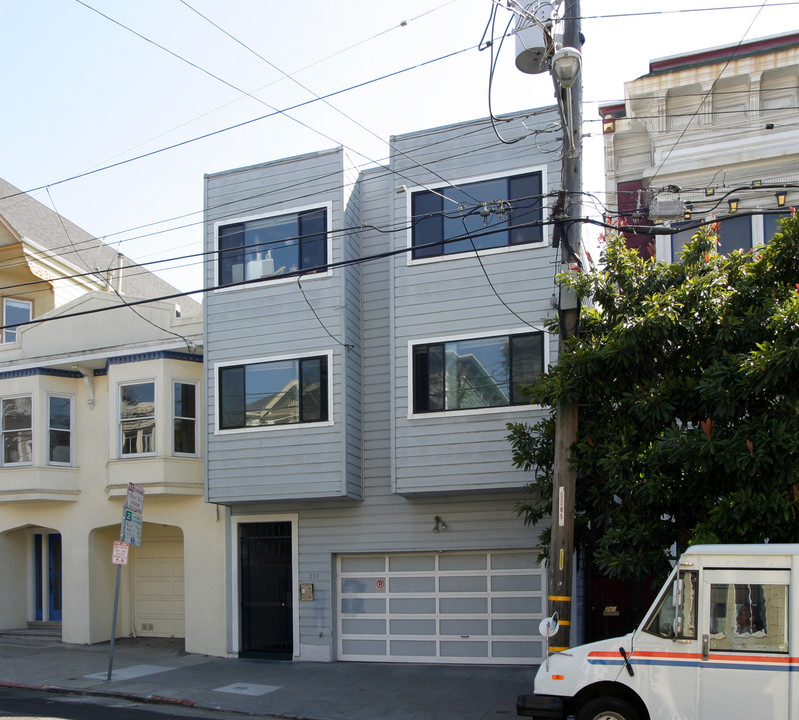 Mint Hill in San Francisco, CA - Building Photo