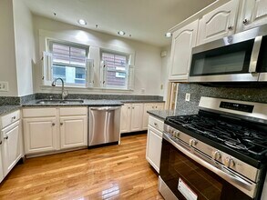 79 Walk Hill St, Unit 1 in Boston, MA - Building Photo - Building Photo