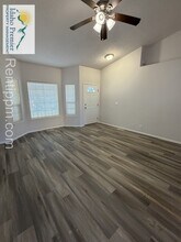 2200 E Grapewood Dr in Meridian, ID - Building Photo - Building Photo