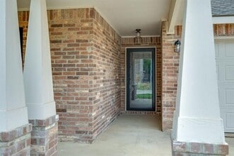 9928 Pyrite Dr in Fort Worth, TX - Building Photo - Building Photo