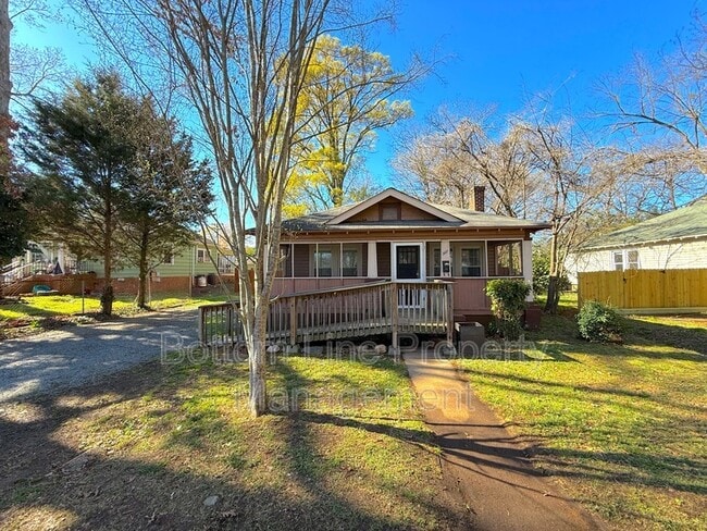 property at 307 N Linwood Ave