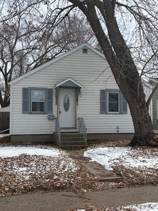 224 36th Ave N in St. Cloud, MN - Building Photo