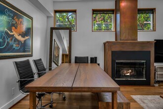 560 Westminster Ave in Los Angeles, CA - Building Photo - Building Photo