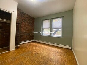 44 Anderson St, Unit 40-2 in Boston, MA - Foto de edificio - Building Photo